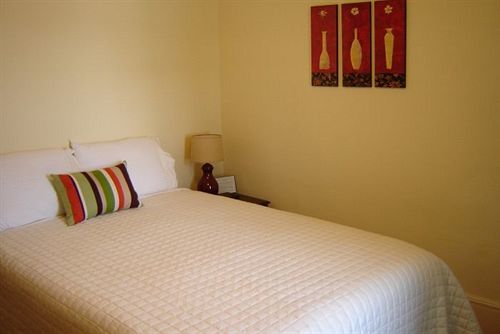 White Horse Inn Pittsfield Buitenkant foto