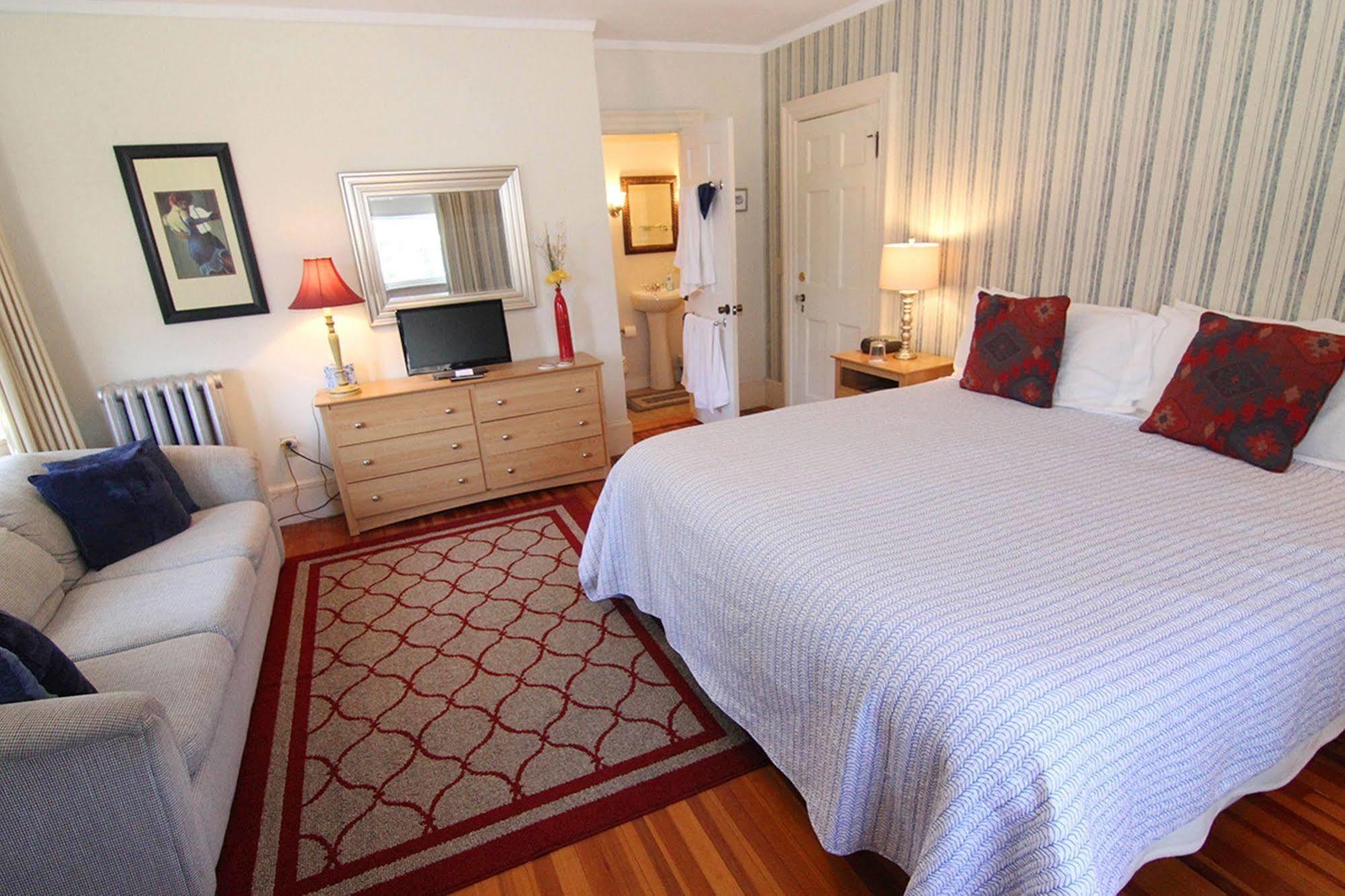 White Horse Inn Pittsfield Buitenkant foto