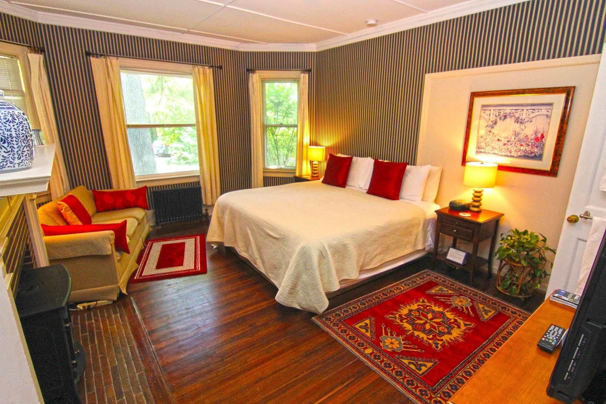 White Horse Inn Pittsfield Buitenkant foto